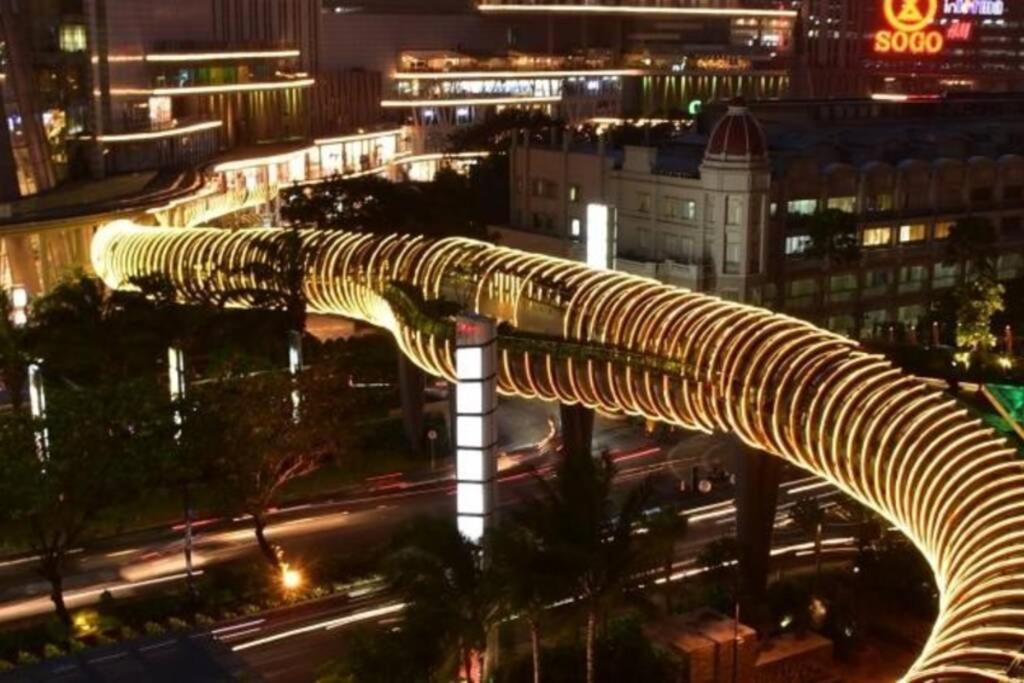 Homy 2 Bedroom Apartment Near Shopping Malls جاكرتا المظهر الخارجي الصورة