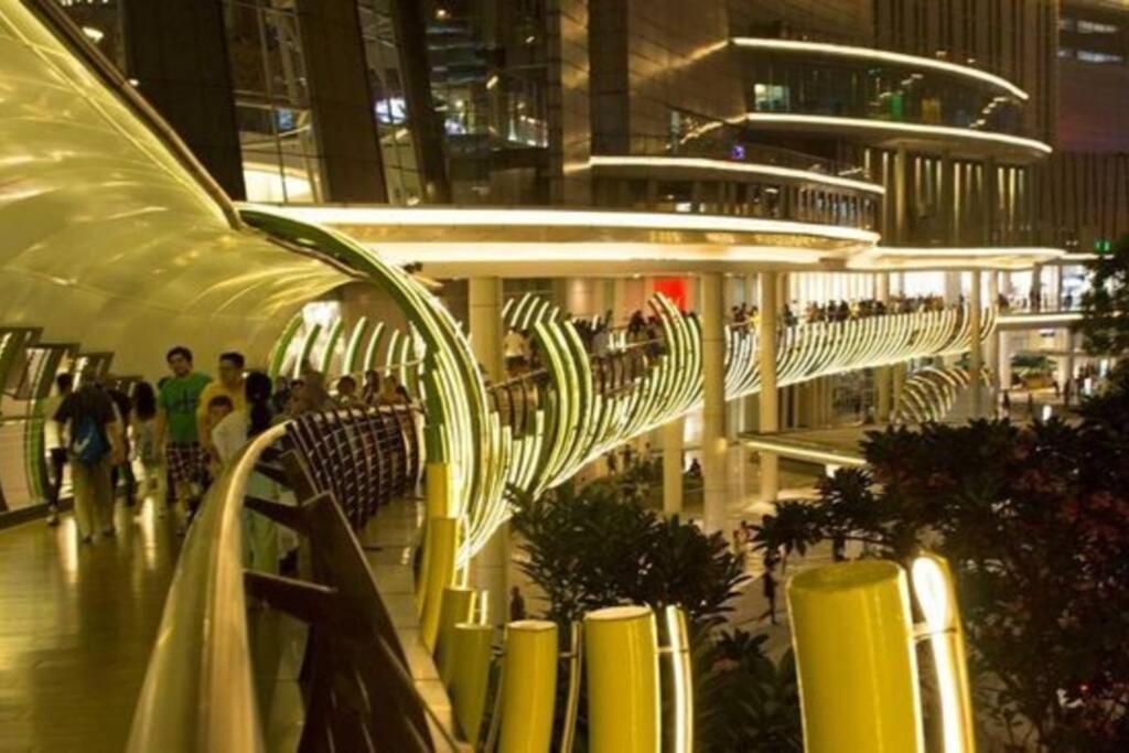 Homy 2 Bedroom Apartment Near Shopping Malls جاكرتا المظهر الخارجي الصورة