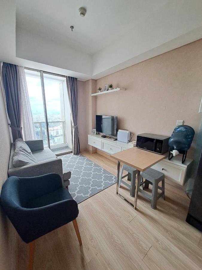Homy 2 Bedroom Apartment Near Shopping Malls جاكرتا المظهر الخارجي الصورة